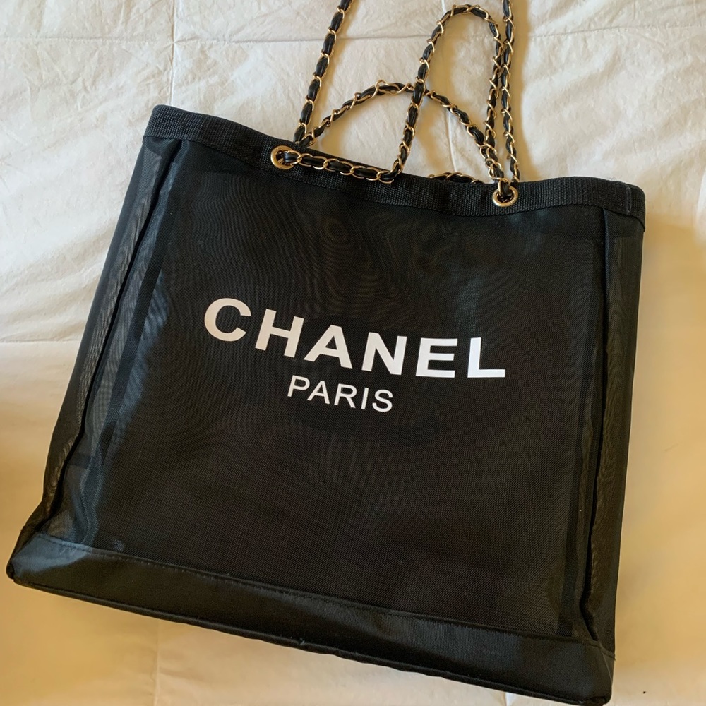 CHANEL mesh bag